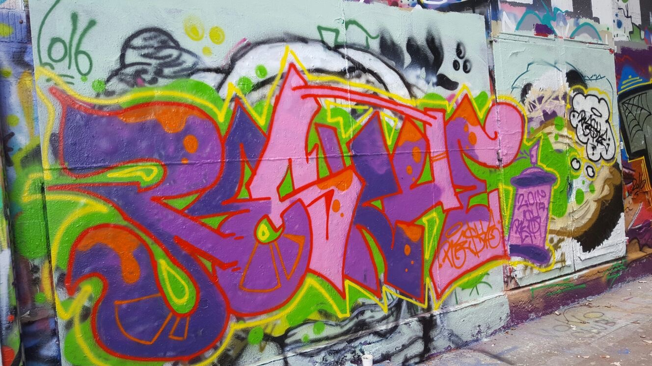 Original<br>Graffiti; RESK